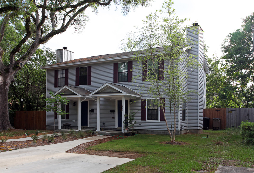 1800-1804 11th Ave in Pensacola, FL - Building Photo