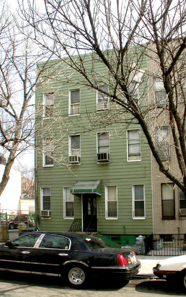 354 Menahan St in Brooklyn, NY - Building Photo - Building Photo