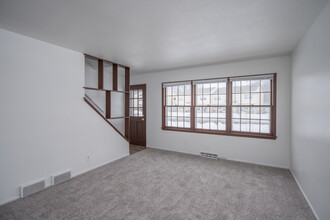 Georgetown Park of Bloomington in Bloomington, MN - Building Photo - Interior Photo