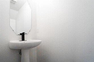 4917 Captains Pl in Garland, TX - Building Photo - Building Photo