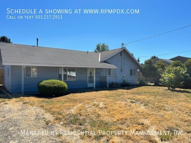 298 N 4th Ave in Cornelius, OR - Building Photo - Building Photo