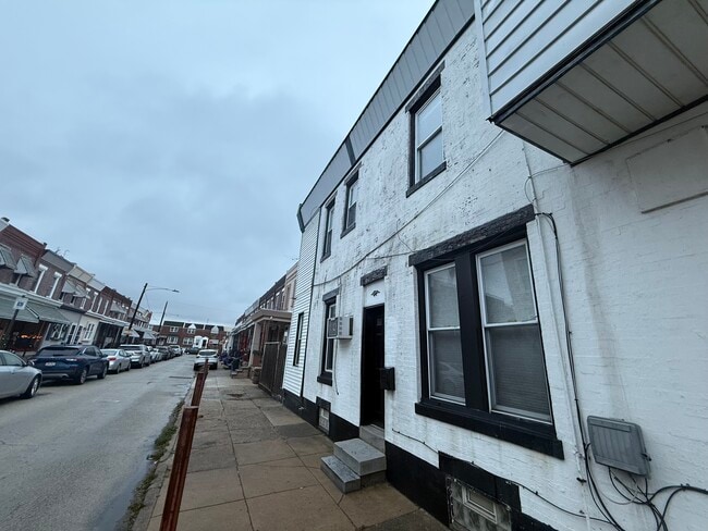 property at 4441 Richmond St