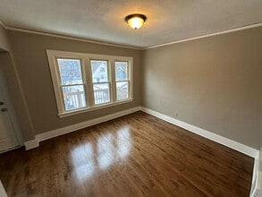 3538-3540 N 2nd Lane - Duplex in Milwaukee, WI - Building Photo - Building Photo
