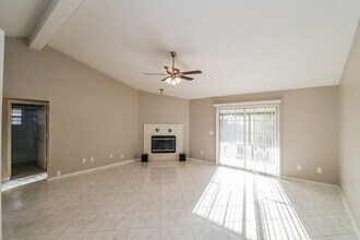 11194 Wandering Oaks Dr in Jacksonville, FL - Building Photo - Building Photo