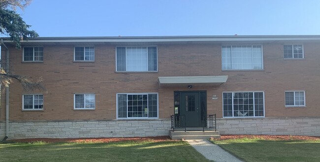 N84W15504 Menomonee Ave in Menomonee Falls, WI - Building Photo - Building Photo