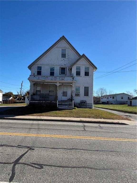 220 Main Rd-Unit -A in Tiverton, RI - Building Photo - Building Photo