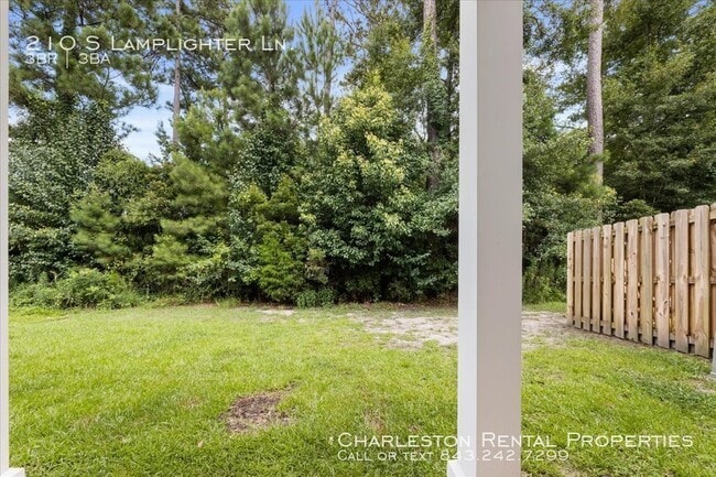 210 S Lamplighter Ln in Summerville, SC - Building Photo - Building Photo