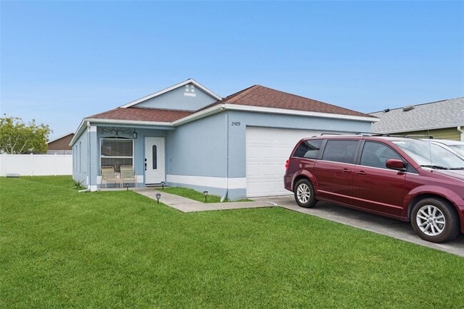 property at 2409 Lincolnshire Ct