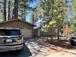 1150 Lindberg Ave in South Lake Tahoe, CA - Building Photo - Building Photo