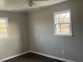 8402 Duncan Bridge Rd in Cleveland, GA - Building Photo - Building Photo