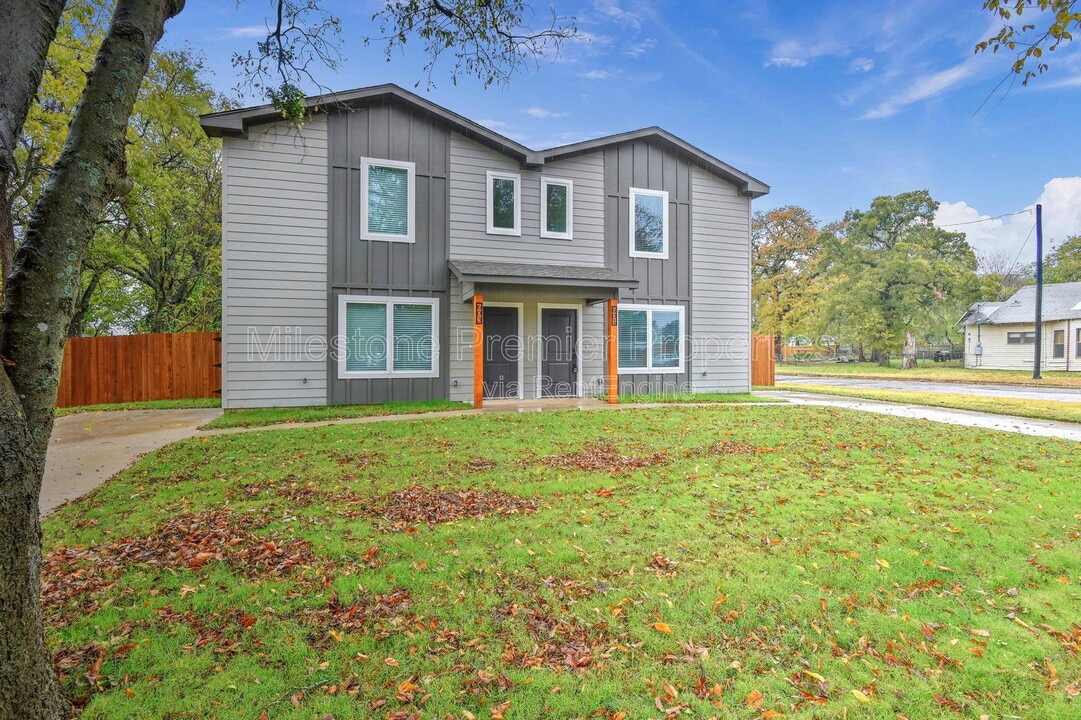 603 W Johnson St in Denison, TX - Building Photo