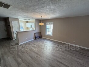 5750 Osprey Cove Dr in Raleigh, NC - Building Photo - Building Photo