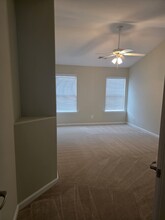 76 Winter Lake Cir in Savannah, GA - Building Photo - Building Photo