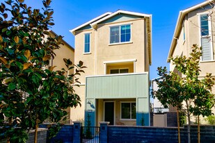 1191 Grassland Rd in Mission Viejo, CA - Building Photo