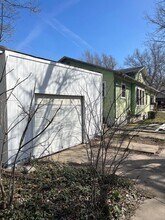 601 N High St in Newton, KS - Building Photo - Building Photo