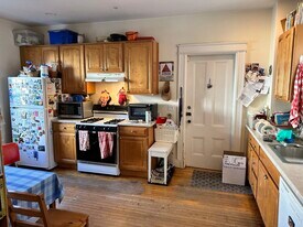 84 Walker St, Unit 2 in Newton, MA - Building Photo