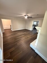 112 Thorn Dr in Youngsville, LA - Building Photo - Building Photo