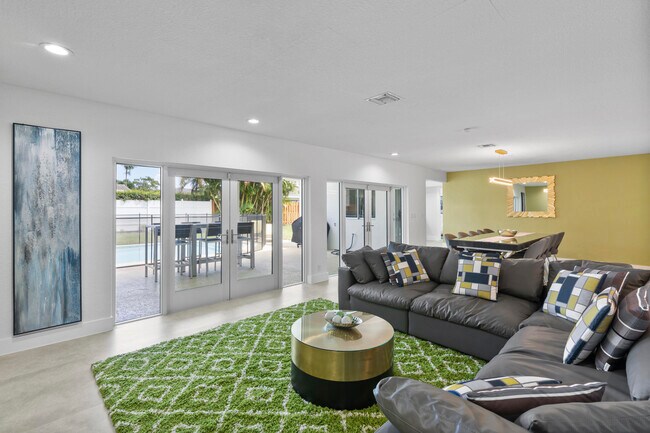 property at 3721 N 55th Ave
