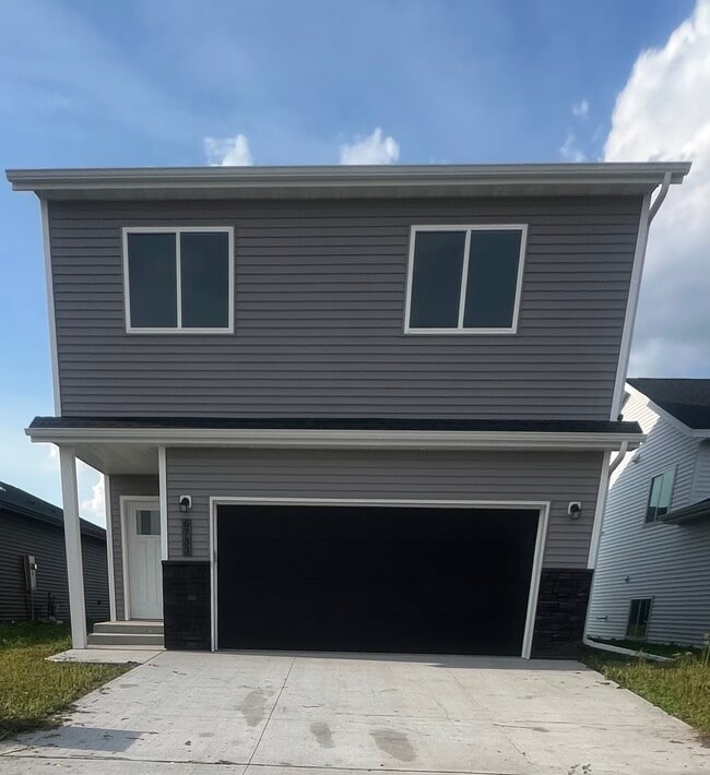 property at 6733 67th Ave S