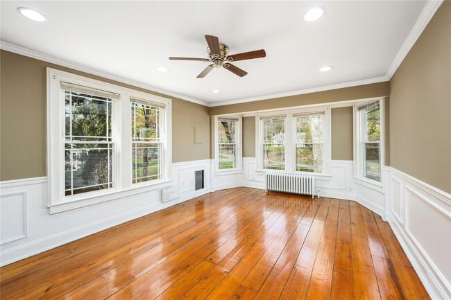 50 Mt Hope Rd