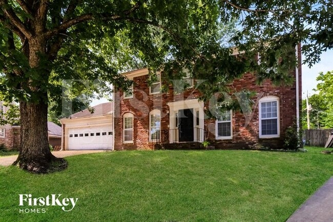 property at 5585 Fair Cove