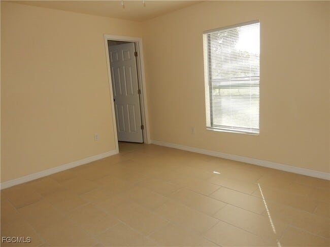 property at 530 SE 6th St