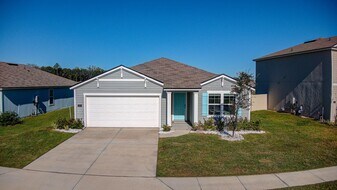 108 Albacete Rd in St. Augustine, FL - Building Photo