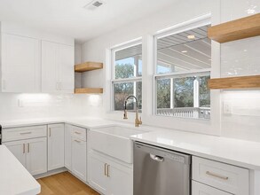 205 Gatone Dr in Hendersonville, TN - Building Photo - Building Photo