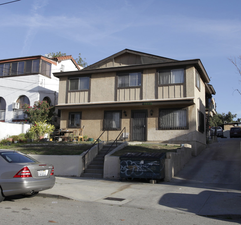 3517 Bellevue Ave in Los Angeles, CA - Foto de edificio