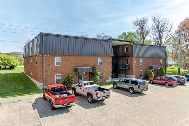 5316 Mary Ingles Hwy in Melbourne, KY - Foto de edificio - Building Photo