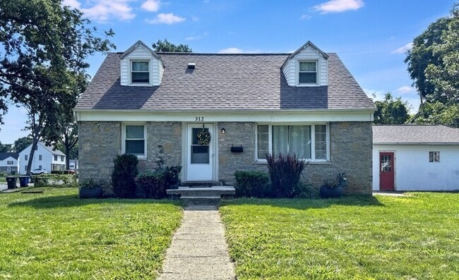 312 Robinwood Ave in Columbus, OH - Building Photo - Building Photo