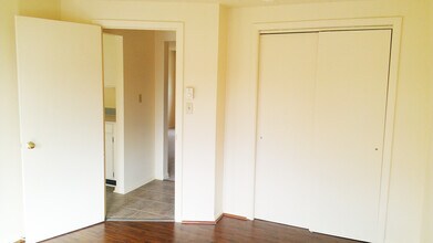 365 1/2 St Paul in Burlington, VT - Foto de edificio - Building Photo