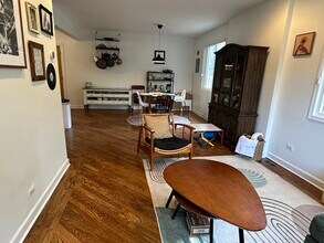 4311 N Claremont Ave in Chicago, IL - Building Photo - Building Photo