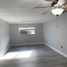 512 Abbott Farm Ln in Hudson, NH - Building Photo - Building Photo