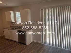 535 Dayspring Dr in Inman, SC - Building Photo - Building Photo