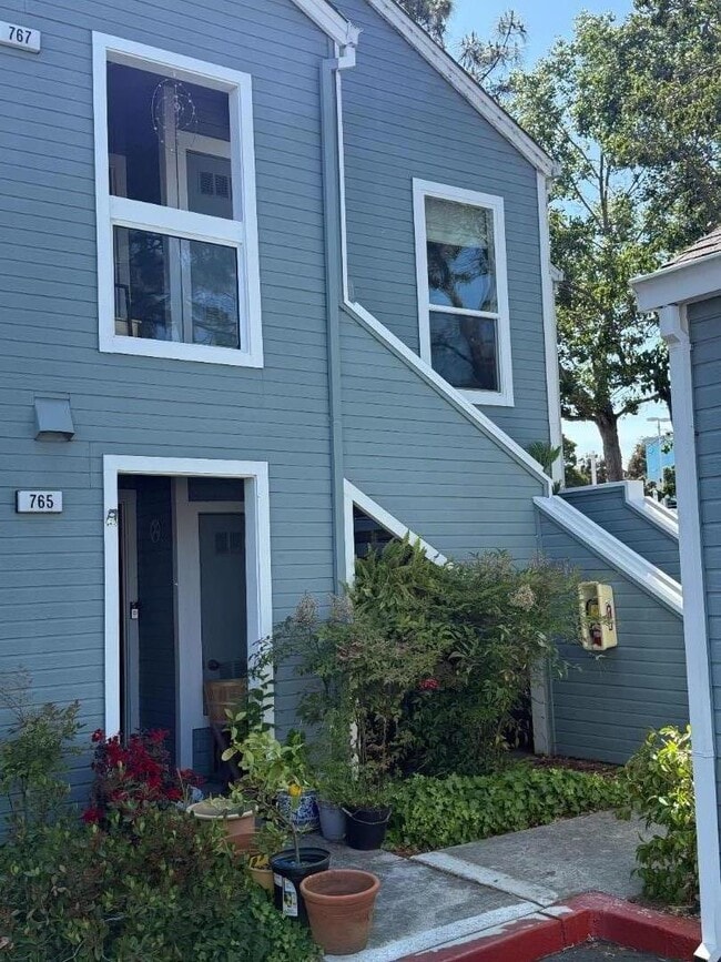 767 Port Walk Pl in Redwood City, CA - Building Photo - Building Photo