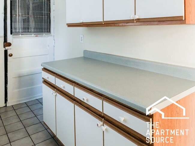 5212 N Damen Ave in Chicago, IL - Foto de edificio - Building Photo