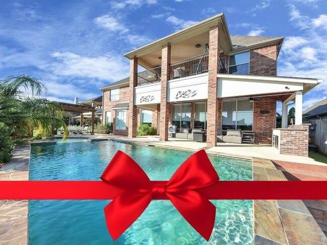 property at 17859 Camp Cove Dr