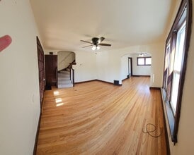 161 N Park St in Whitewater, WI - Foto de edificio - Building Photo