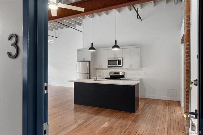 property at 189 N Main St