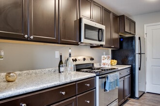 The Gathering in Salisbury, MD - Building Photo - Building Photo