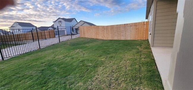 2333 Moon Tower Trl in Leander, TX - Building Photo - Building Photo