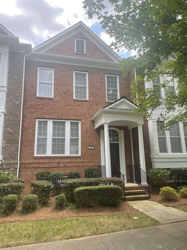 property at 920 Lyndley Dr