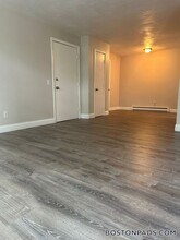 1093 Main St in Leicester, MA - Building Photo - Building Photo