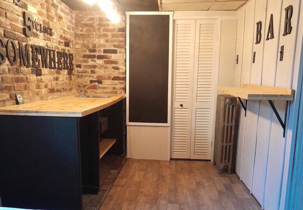 100 College St, Unit 1 in Lewiston, ME - Building Photo