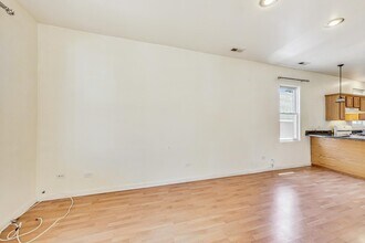1844 N Mozart St in Chicago, IL - Building Photo - Building Photo