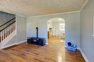 824 Wabank St in Lancaster, PA - Building Photo - Building Photo