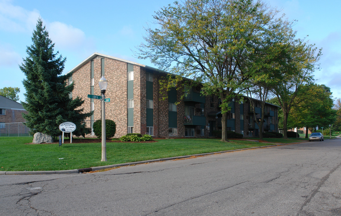 Fred & Louisa Flatz in Lansing, MI - Building Photo