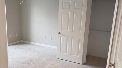 2000 Erving Cir in Ocoee, FL - Building Photo - Building Photo