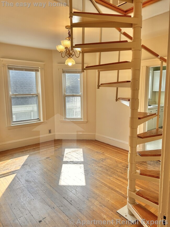 24 Central Rd